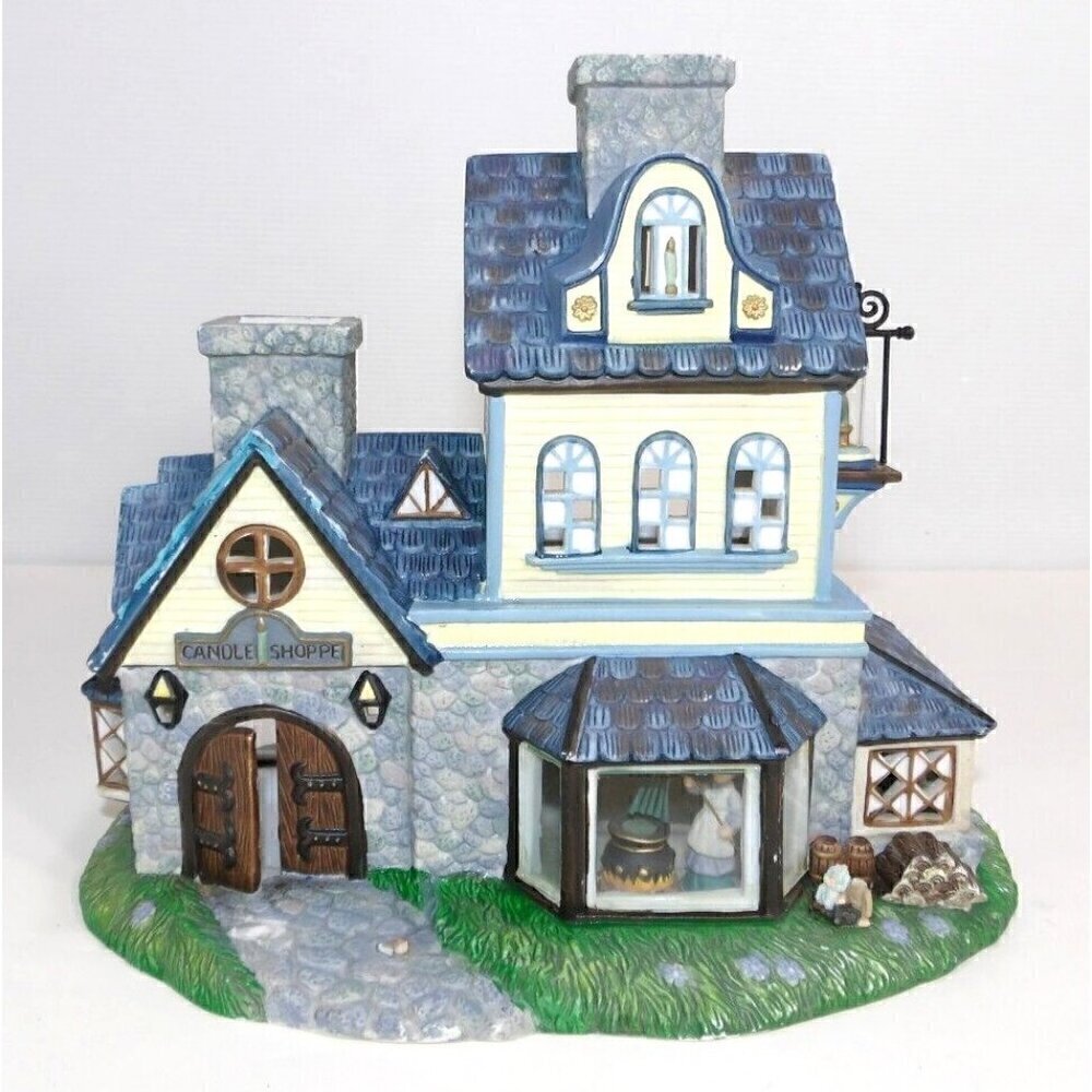 PARTYLITE Olde World Village porcelain house fits 2 candles vintage 10 x 6.5 x 9